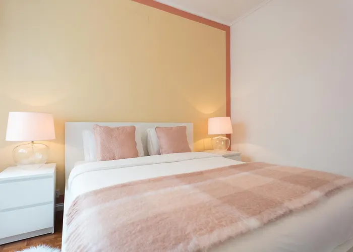 Your - Duque De Palmela * Lisboa